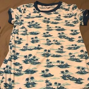 LulaRoe Liv never worn